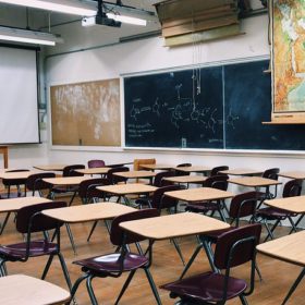 scuola banchi lavagna ardesia